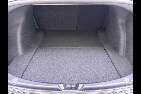 Tesla Model 3 Performance AWD 513PK Facelift Warmtepomp Lmv 20" Panoramadak Adap.Cruise Elek.Verwarmde Stoelen+Memory Inductieladen Navi Camer SOH 85.6% Led Pdc Privacy Glas Elek.Achterklep Keyless 4WD Fabrieksgarantie op Accu en Motor tot 18-02-2029/192.000KM