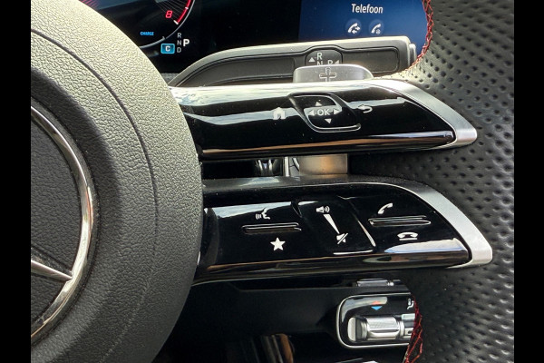 Mercedes-Benz A-Klasse 180 AMG Line | Pano | Sfeer | Airco | Cruise