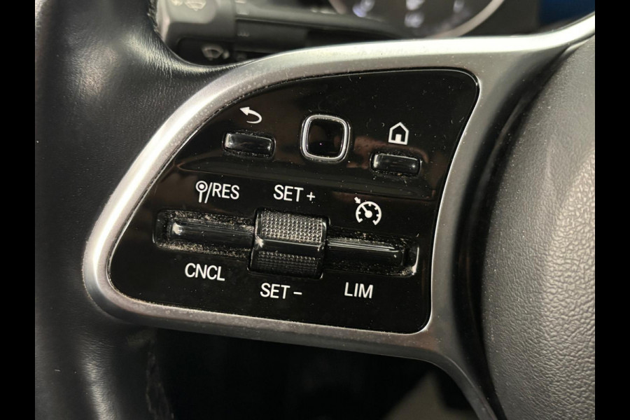 Mercedes-Benz Citan 110 CDI L2 Pro Airco Cruise control Achteruitrijcamera Verwarmde stoel Trekhaak Parkeersensor achter Apple Carplay/ Android Auto