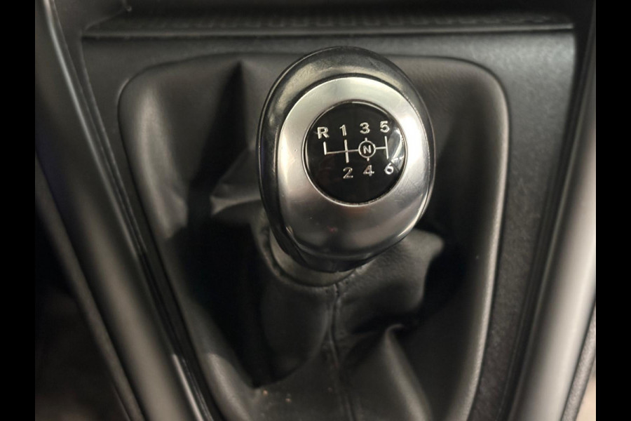 Mercedes-Benz Citan 110 CDI L2 Pro Airco Cruise control Achteruitrijcamera Verwarmde stoel Trekhaak Parkeersensor achter Apple Carplay/ Android Auto