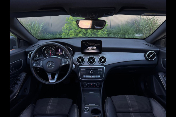 Mercedes-Benz CLA-Klasse 180 Prestige 7g aut PANO | LEDER | LED | CLIMATE | SPORTVELGEN