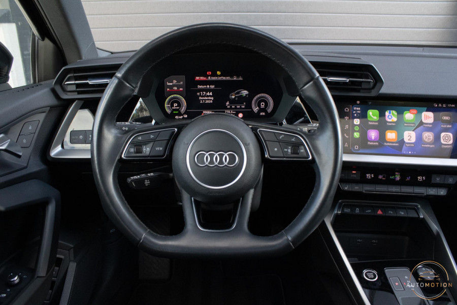 Audi A3 Sportback 40 TFSIe Advanced edition PANO HUD MATRIX CAMERA PARKEER