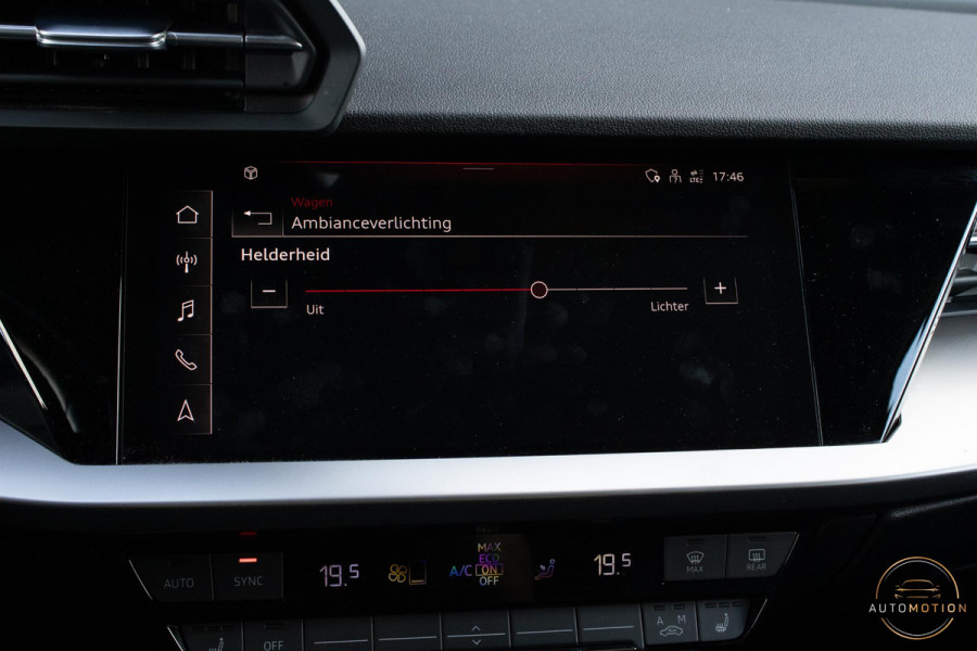 Audi A3 Sportback 40 TFSIe Advanced edition PANO HUD MATRIX CAMERA PARKEER