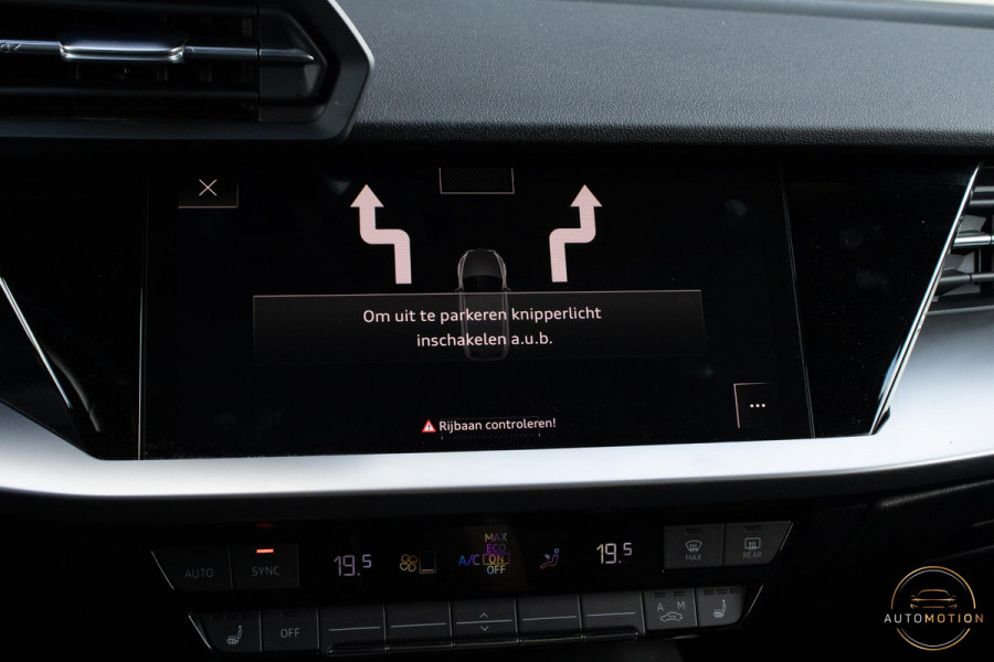 Audi A3 Sportback 40 TFSIe Advanced edition PANO HUD MATRIX CAMERA PARKEER