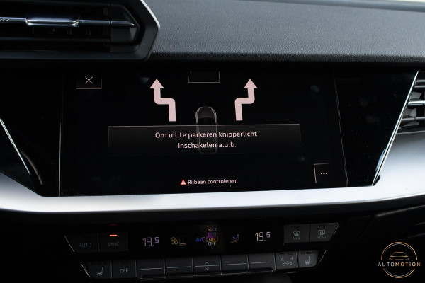 Audi A3 Sportback 40 TFSIe Advanced edition PANO HUD MATRIX CAMERA PARKEER