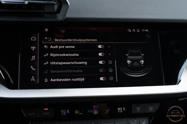 Audi A3 Sportback 40 TFSIe Advanced edition PANO HUD MATRIX CAMERA PARKEER
