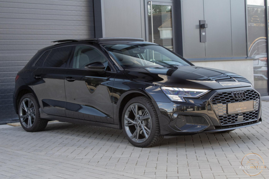 Audi A3 Sportback 40 TFSIe Advanced edition PANO HUD MATRIX CAMERA PARKEER