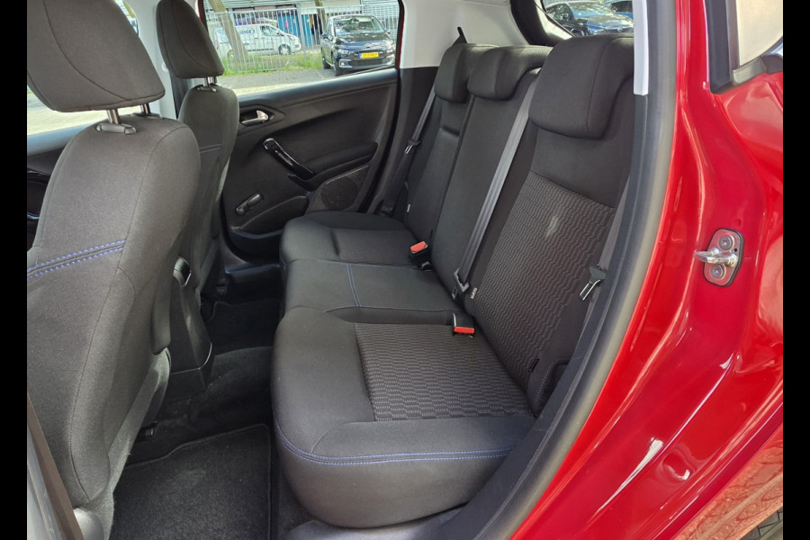 Peugeot 208 1.2 PureTech Signature Carplay Navi Pdc Cruise Controle