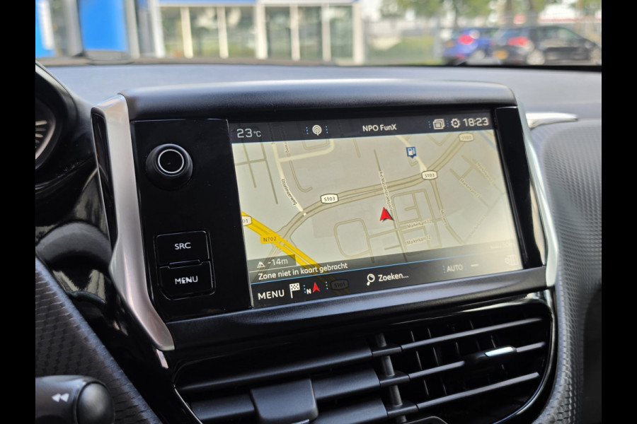 Peugeot 208 1.2 PureTech Signature Carplay Navi Pdc Cruise Controle