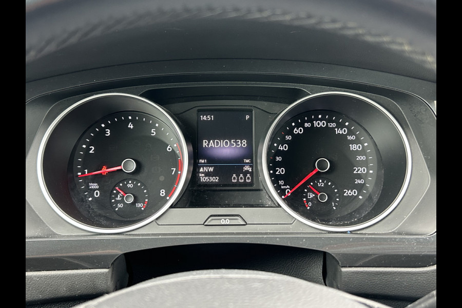 Volkswagen Tiguan BWJ 2020 | 1.5TS 150PK I ACT Highline AUTOMAAT | TREKHAAK | CLIMA | NAVI | PRICAY GLASS | PDC 2X | CARPLAY |