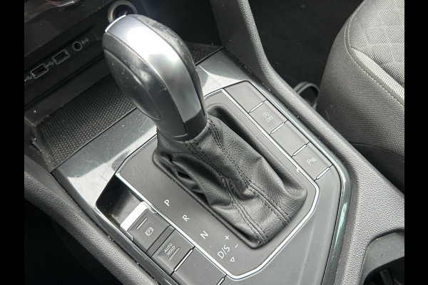 Volkswagen Tiguan BWJ 2020 | 1.5TS 150PK I ACT Highline AUTOMAAT | TREKHAAK | CLIMA | NAVI | PRICAY GLASS | PDC 2X | CARPLAY |