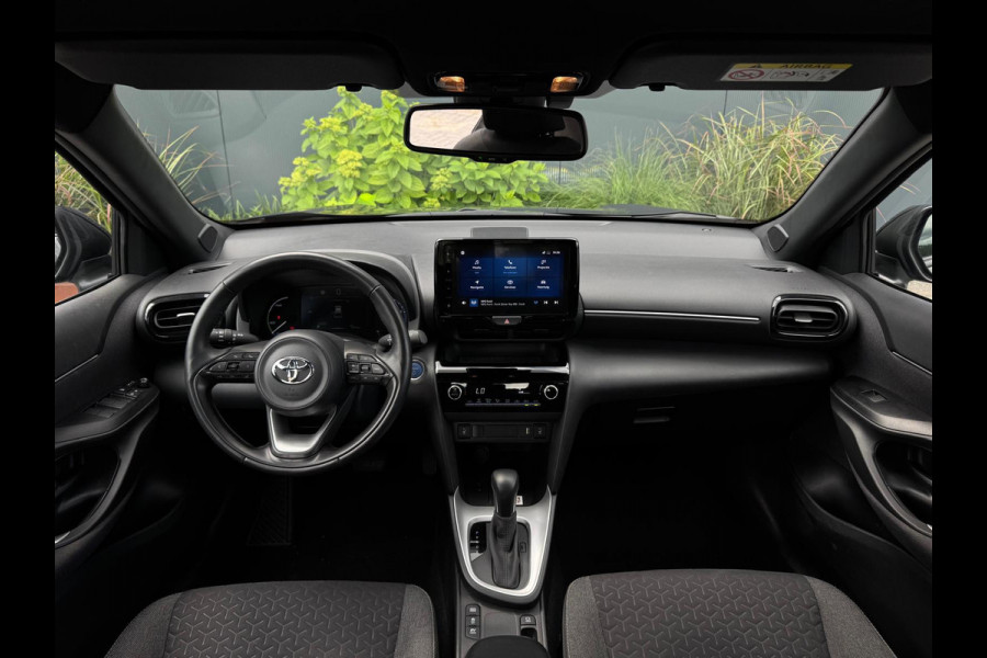 Toyota Yaris Cross 1.5 VVT-I Dynamic M24 NAVI | LED | CAMERA | LANE ASSIST | CR CONTROL