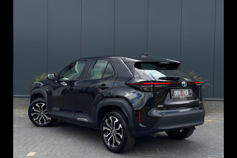Toyota Yaris Cross 1.5 VVT-I Dynamic M24 NAVI | LED | CAMERA | LANE ASSIST | CR CONTROL