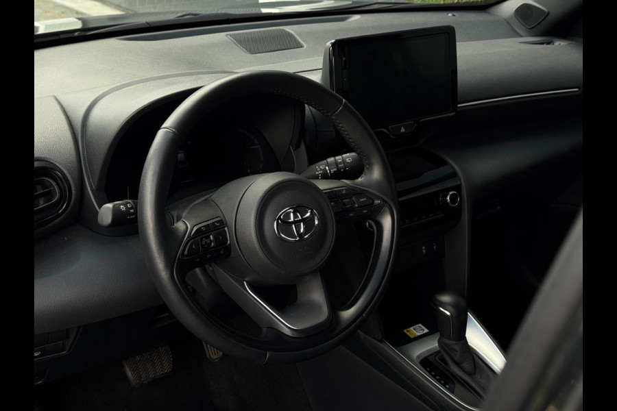 Toyota Yaris Cross 1.5 VVT-I Dynamic M24 NAVI | LED | CAMERA | LANE ASSIST | CR CONTROL