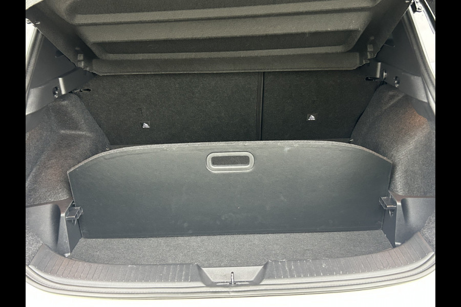 Nissan QASHQAI BWJ 2022 | 1.3 MHEV 141PK Tekna | TREKHAAK | PANO DAK | LEDER/STOF | 360 CAMERA | NAVI | CLIMA | CARPLAY | PDC 2X |