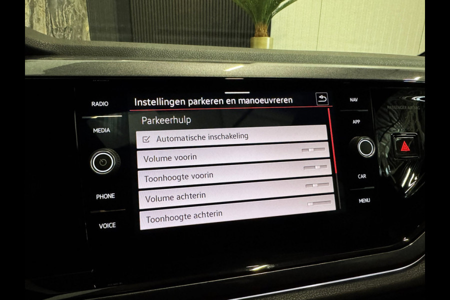 Volkswagen Polo 2.0 TSI GTI|PANO|SFEER|KEYLESS|ALCANTARA|IQ|BOMVOL