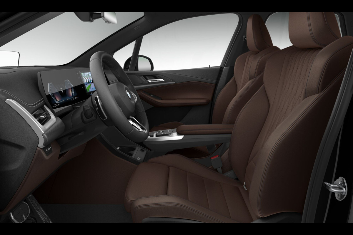 BMW 2 Serie Active Tourer 220i - M-Sport - Pano - Memoryzetels - Trekhaak - Head-Up