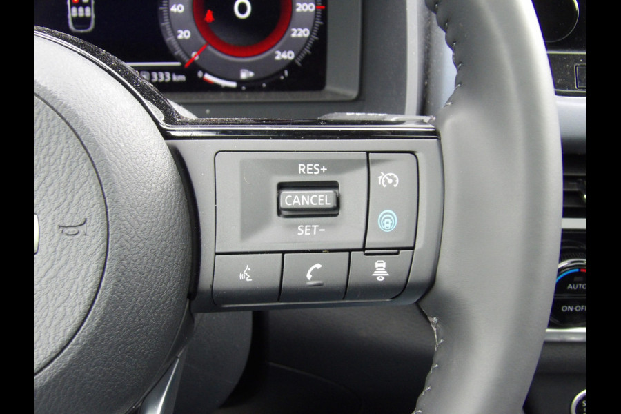 Nissan QASHQAI BWJ 2022 | 1.3 MHEV 141PK Tekna | TREKHAAK | PANO DAK | LEDER/STOF | 360 CAMERA | NAVI | CLIMA | CARPLAY | PDC 2X |