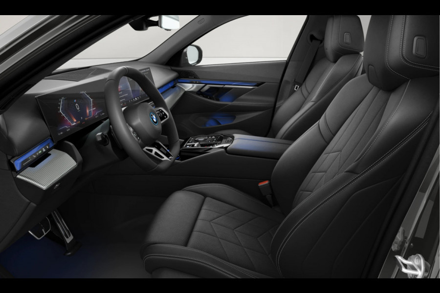 BMW i5 eDrive40 - M-Sport - Active Cruise Control - Harman Kardon
