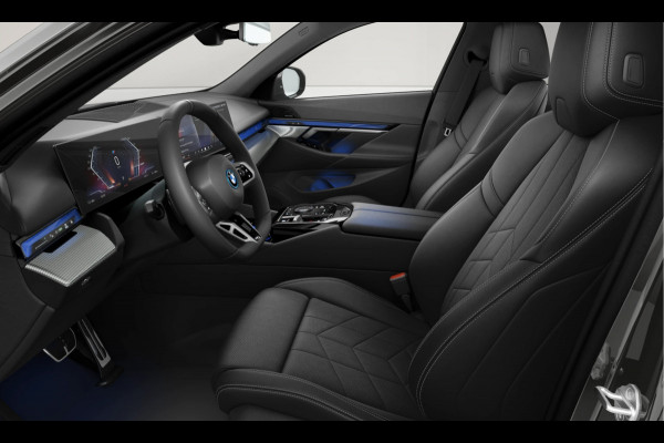 BMW i5 eDrive40 - M-Sport - Active Cruise Control - Harman Kardon