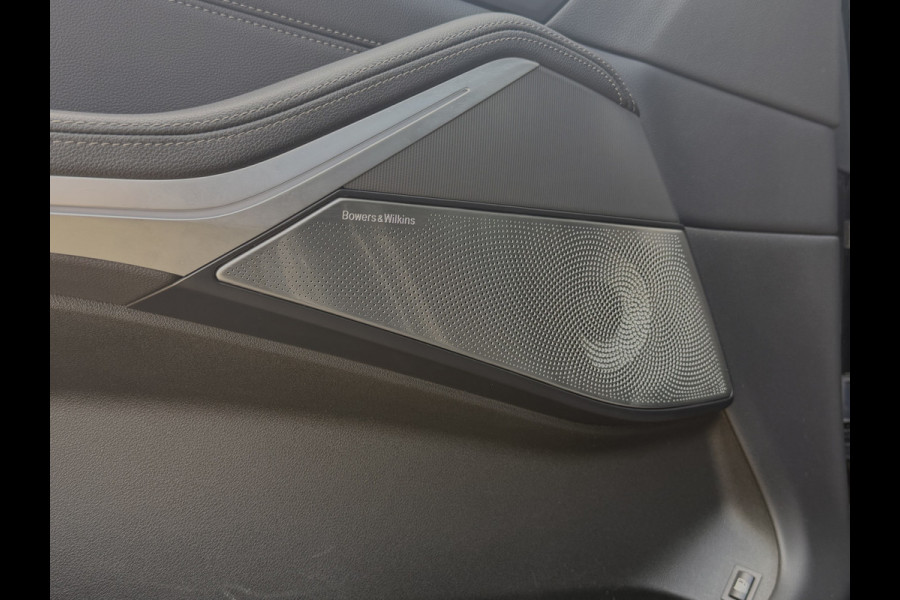 BMW X5 xDrive45e High Executive M-Sport Bowers&Wilkins | Pano | 4WS | Laser | Soft Close