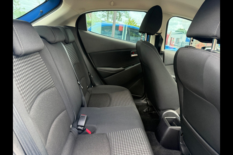 Mazda 2 1.5 Skyactiv-G Dynamic+ - Navi - Airco - Parkeerhulp - Org.NL