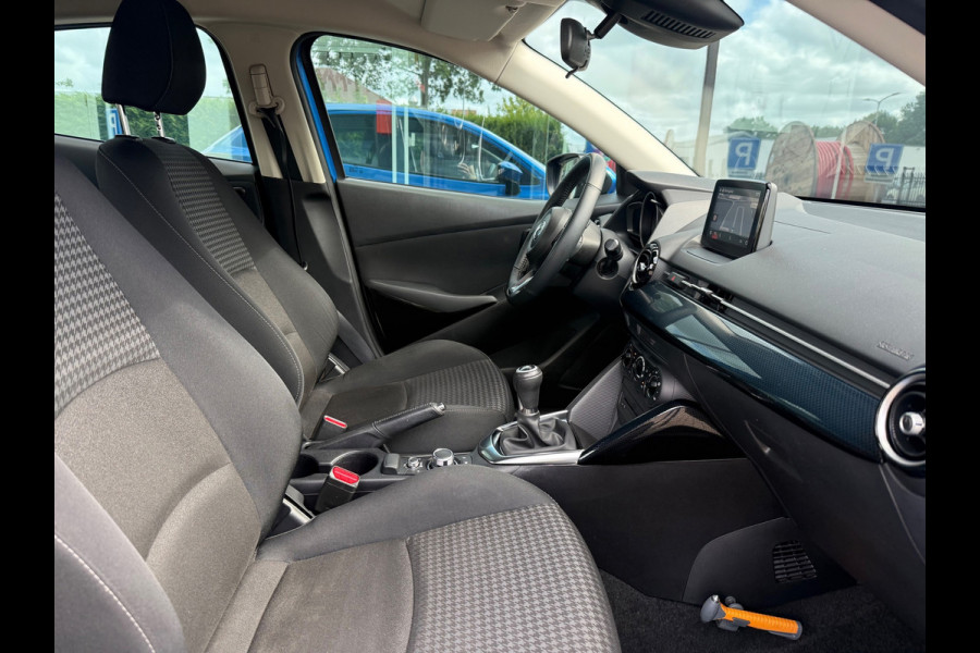 Mazda 2 1.5 Skyactiv-G Dynamic+ - Navi - Airco - Parkeerhulp - Org.NL