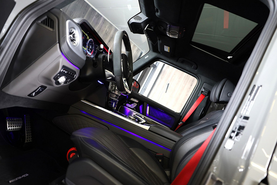 Mercedes-Benz G-Klasse 63 Manufaktur / Schermen / Carbon / Massage / Memory / 360 Camera / Lane Assist / BURMESTER / Open Dak / 22