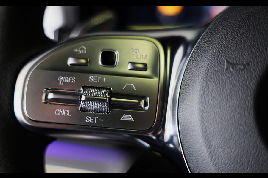 Mercedes-Benz G-Klasse 63 Manufaktur / Schermen / Carbon / Massage / Memory / 360 Camera / Lane Assist / BURMESTER / Open Dak / 22