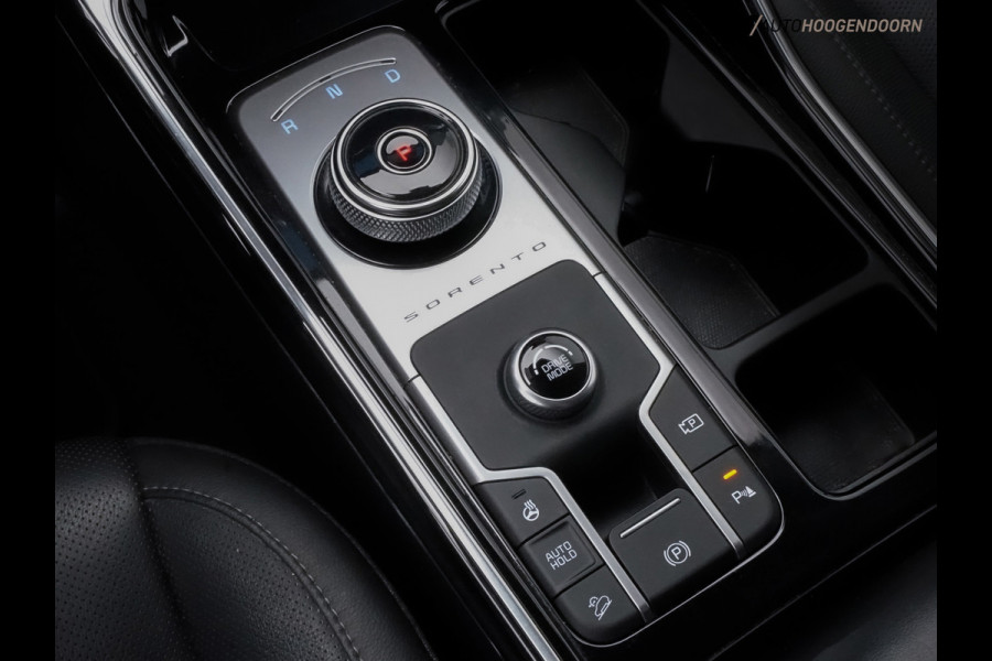 Kia Sorento 1.6 T-GDI Hybrid DynamicPlusLine 7-zits (ADAPTIVE CRUISE,KEYLESS,LEDER,TREKHAAK,BOSE,CAMERA,STOELVERWARMING,DODEHOEK)