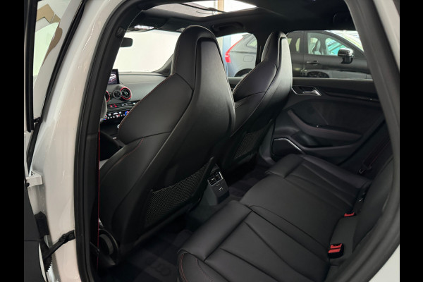 Audi RS3 Sportback 2.5 TFSI quattro Pano|Keyless|B&O|RS Seat|Camera