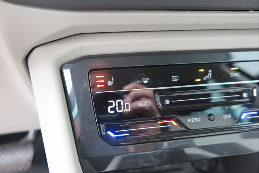 Volkswagen Tiguan 1.4 TSI eHybrid Elegance 245pk DSG ,Led matrix,Virtual cockpit,Trekhaak,Stoelverwarming, Led, DAB+ , PDC, LMV Stuurwiel verwarmd, Carplay etc .