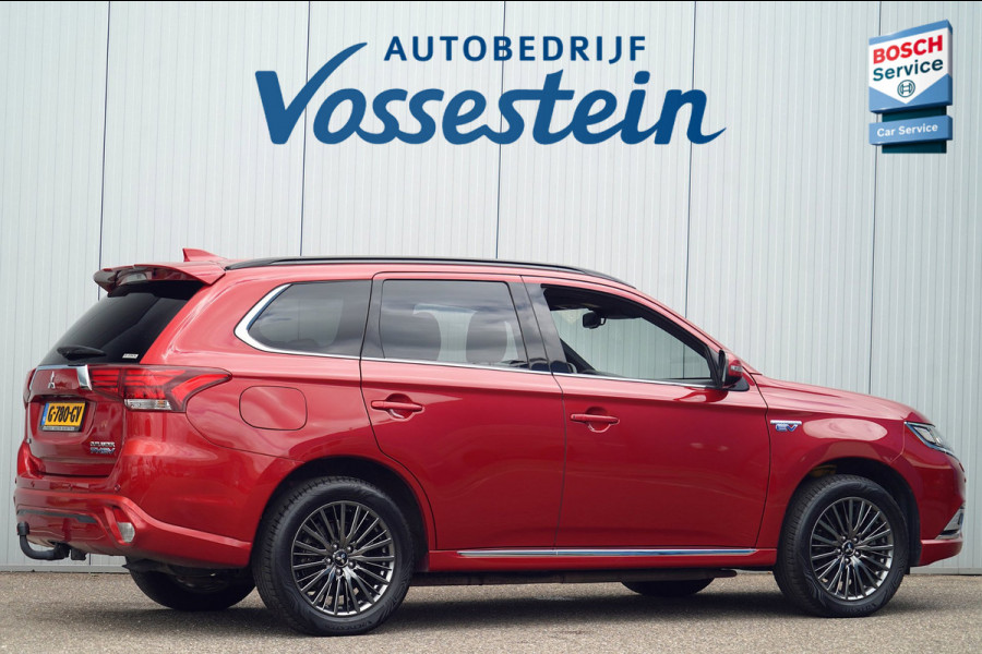 Mitsubishi Outlander 2.4 PHEV S-Edition / 70dkm NAP / NL-Auto / Schuifdak / Trekhaak / Leder / Camera