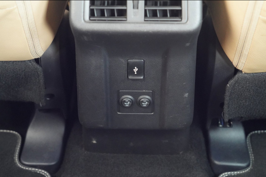 Mitsubishi Outlander 2.4 PHEV S-Edition / 70dkm NAP / NL-Auto / Schuifdak / Trekhaak / Leder / Camera