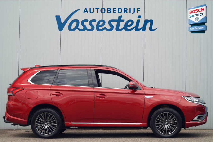 Mitsubishi Outlander 2.4 PHEV S-Edition / 70dkm NAP / NL-Auto / Schuifdak / Trekhaak / Leder / Camera