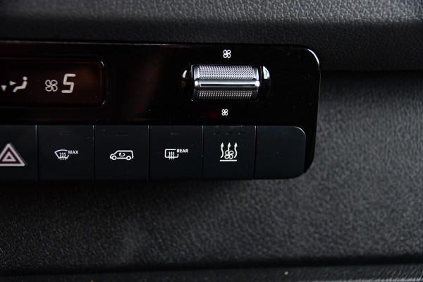 Mercedes-Benz Sprinter 319 3.0 CDI L2H2 DC Black Edition MARGE! Adaptieve Cruise, Camera, LED, Carplay, Standkachel, 10,5'' Mbux, Automaat, 3500kg Trekhaak, Uniek!