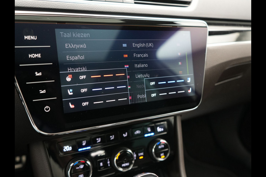 Škoda Superb Combi 1.4 TSI iV Laurin & Klement PHEV 218pk Dealer O.H. | Trekhaak Af Fabriek | Panodak | Adaptive Cruise | Camera | Lederen Comfortstoelen Memory & Ventilatie | Sfeerverlichting | Stoelen & Stuur Verwarmd | Keyless | Blis | Crystal LED | Plug In Hybrid |