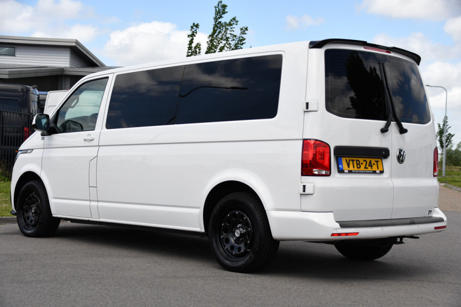 Volkswagen Transporter 2.0 TDI L2H1 28 Bulli Virtual, Camera, Carplay, LED, 150pk, Stoelverwarming, Leder, Automaat, Voorruit verwarming, 2 xStoel, Uniek!