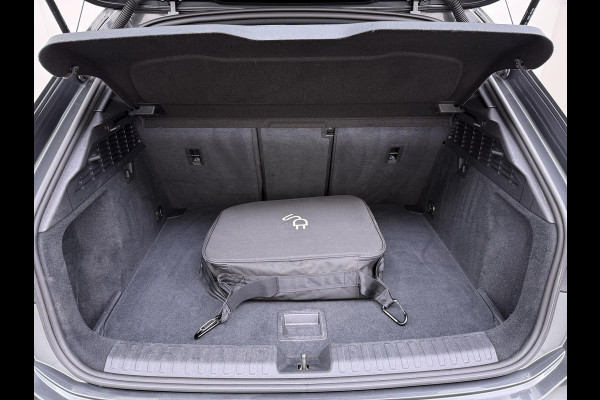Audi A3 Sportback 45 TFSI e S edition Competition 245 PK PHEV |  S-LINE INTERIEUR & EXTERIEUR | PANORAMADAK | KEYLESS GO & START | BLACK OPTIC PAKKET | STOELVERWARMING | AUDI DEALER ONDERHOUDEN |