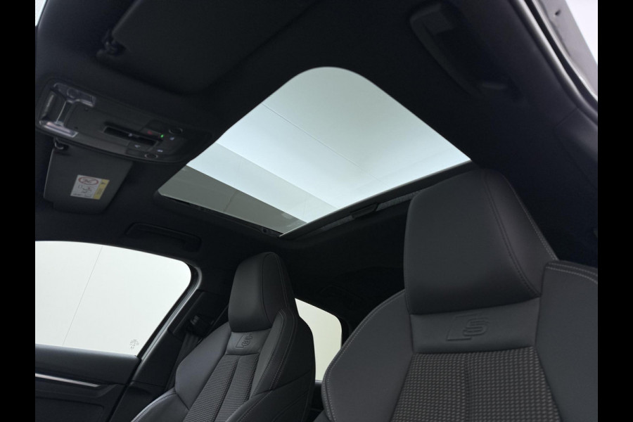 Audi A3 Sportback 45 TFSI e S edition Competition 245 PK PHEV |  S-LINE INTERIEUR & EXTERIEUR | PANORAMADAK | KEYLESS GO & START | BLACK OPTIC PAKKET | STOELVERWARMING | AUDI DEALER ONDERHOUDEN |