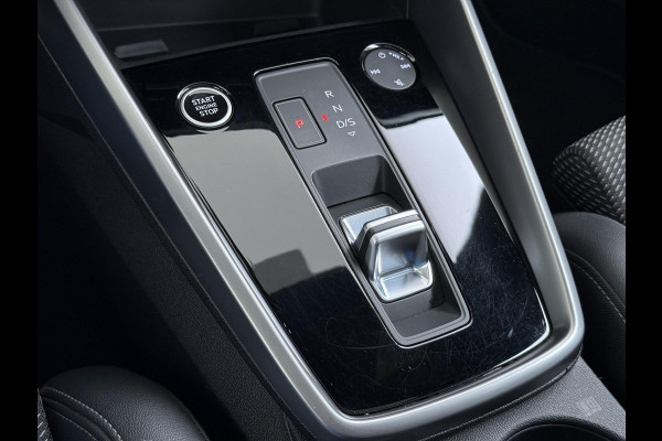 Audi A3 Sportback 45 TFSI e S edition Competition 245 PK PHEV |  S-LINE INTERIEUR & EXTERIEUR | PANORAMADAK | KEYLESS GO & START | BLACK OPTIC PAKKET | STOELVERWARMING | AUDI DEALER ONDERHOUDEN |