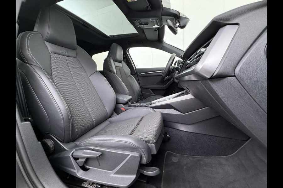 Audi A3 Sportback 45 TFSI e S edition Competition 245 PK PHEV |  S-LINE INTERIEUR & EXTERIEUR | PANORAMADAK | KEYLESS GO & START | BLACK OPTIC PAKKET | STOELVERWARMING | AUDI DEALER ONDERHOUDEN |