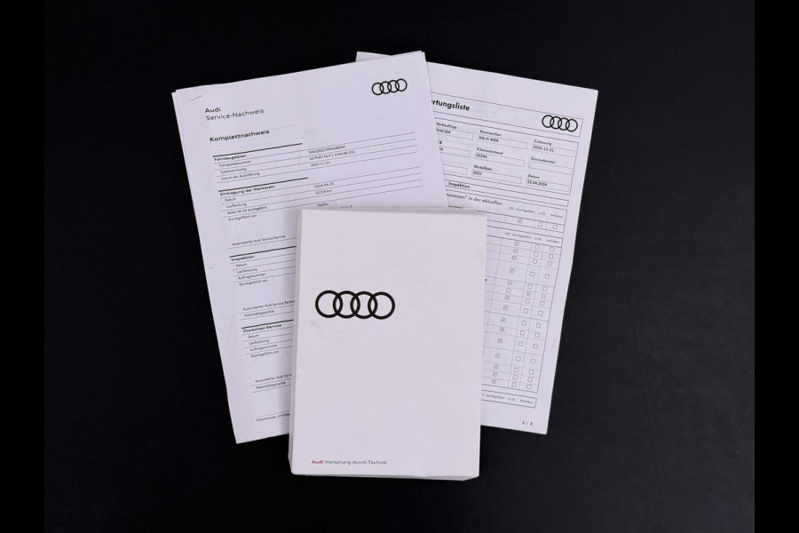Audi A3 Sportback 45 TFSI e S edition Competition 245 PK PHEV |  S-LINE INTERIEUR & EXTERIEUR | PANORAMADAK | KEYLESS GO & START | BLACK OPTIC PAKKET | STOELVERWARMING | AUDI DEALER ONDERHOUDEN |