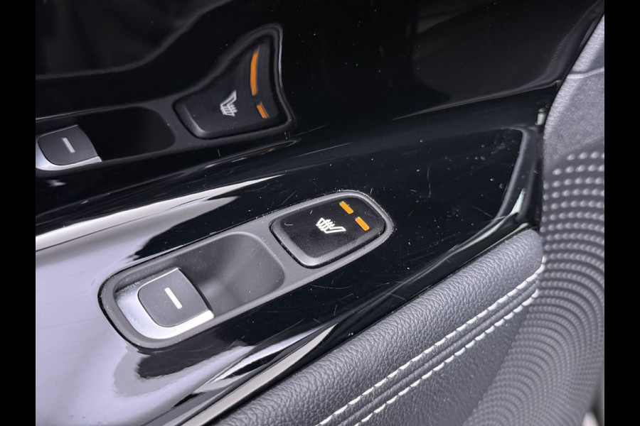 Kia e-Niro ExecutiveLine 64kWh SOH 100% Warmtepomp Panoramadak Adap.Cruise Stoelkoeling+Verwarming JBL®-Audio Leder Elek.Stoelen+Memory Cam Stuur+Achterbankverwarming Blind Spot VESS Lane Assist Lmv Privacy Glas Led Pdc DAB Dealeronderhouden