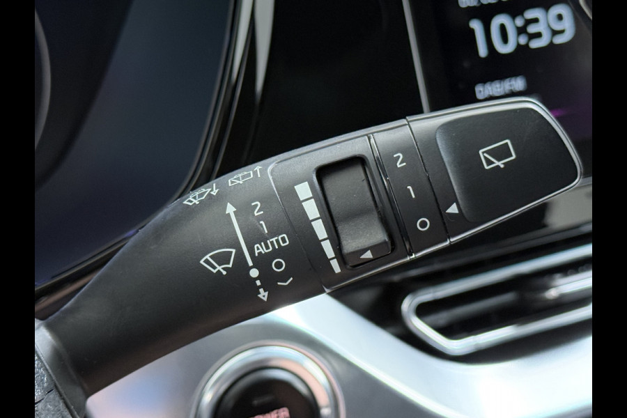 Kia e-Niro ExecutiveLine 64kWh SOH 100% Warmtepomp Panoramadak Adap.Cruise Stoelkoeling+Verwarming JBL®-Audio Leder Elek.Stoelen+Memory Cam Stuur+Achterbankverwarming Blind Spot VESS Lane Assist Lmv Privacy Glas Led Pdc DAB Dealeronderhouden