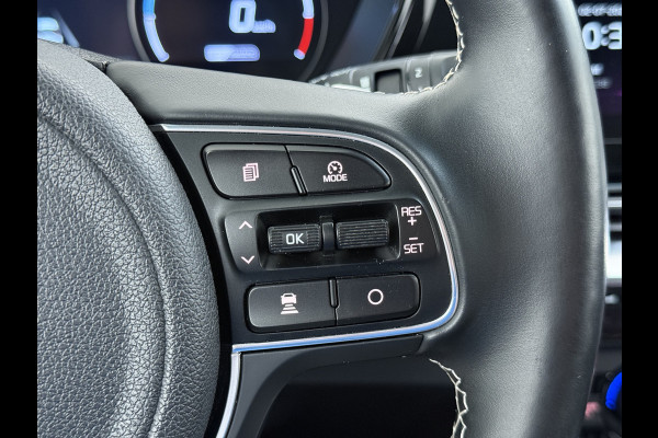 Kia e-Niro ExecutiveLine 64kWh SOH 100% Warmtepomp Panoramadak Adap.Cruise Stoelkoeling+Verwarming JBL®-Audio Leder Elek.Stoelen+Memory Cam Stuur+Achterbankverwarming Blind Spot VESS Lane Assist Lmv Privacy Glas Led Pdc DAB Dealeronderhouden