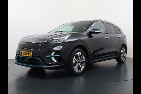 Kia e-Niro ExecutiveLine 64kWh SOH 100% Warmtepomp Panoramadak Adap.Cruise Stoelkoeling+Verwarming JBL®-Audio Leder Elek.Stoelen+Memory Cam Stuur+Achterbankverwarming Blind Spot VESS Lane Assist Lmv Privacy Glas Led Pdc DAB Dealeronderhouden