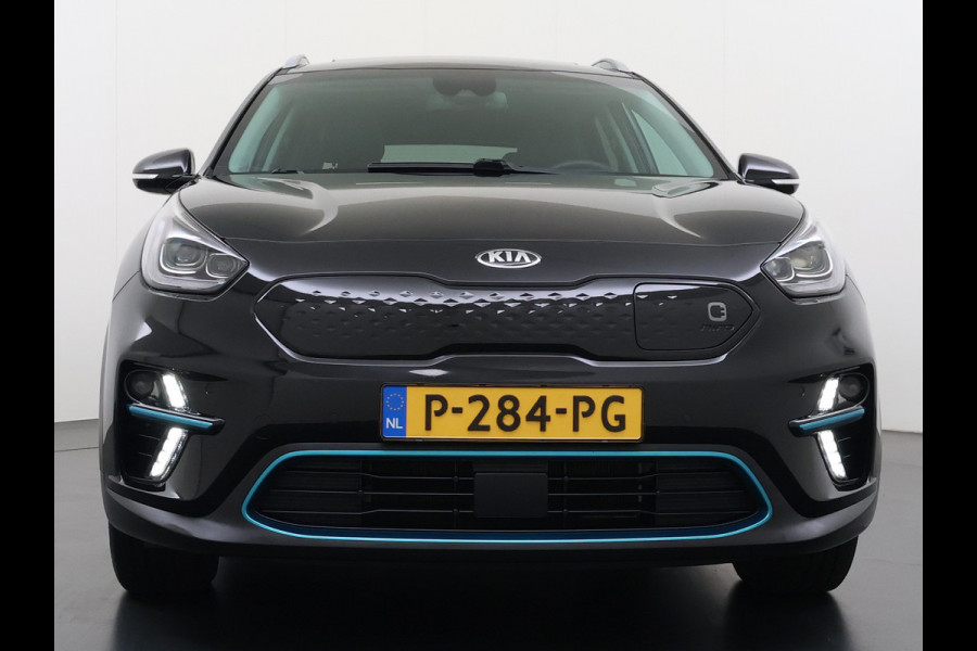 Kia e-Niro ExecutiveLine 64kWh SOH 100% Warmtepomp Panoramadak Adap.Cruise Stoelkoeling+Verwarming JBL®-Audio Leder Elek.Stoelen+Memory Cam Stuur+Achterbankverwarming Blind Spot VESS Lane Assist Lmv Privacy Glas Led Pdc DAB Dealeronderhouden