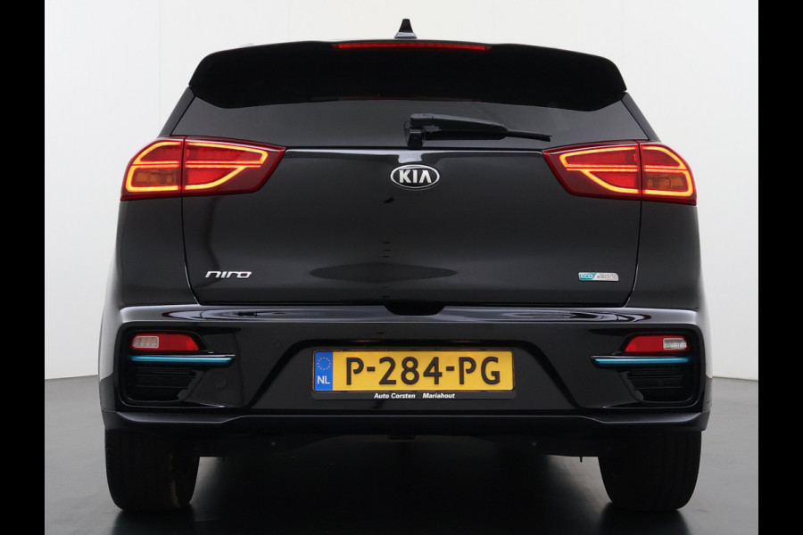 Kia e-Niro ExecutiveLine 64kWh SOH 100% Warmtepomp Panoramadak Adap.Cruise Stoelkoeling+Verwarming JBL®-Audio Leder Elek.Stoelen+Memory Cam Stuur+Achterbankverwarming Blind Spot VESS Lane Assist Lmv Privacy Glas Led Pdc DAB Dealeronderhouden