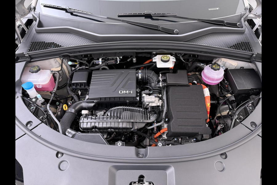 BYD SEAL U 1.5 DM-i FWD Boost VAN: 39.900,- VOOR: 34.440,- UW WKVOORDEEL: 5.569,- NIEUWE AUTO!! | FABRIEKS GARANTIE TM 04-2032 | ALL IN PRIJS! |